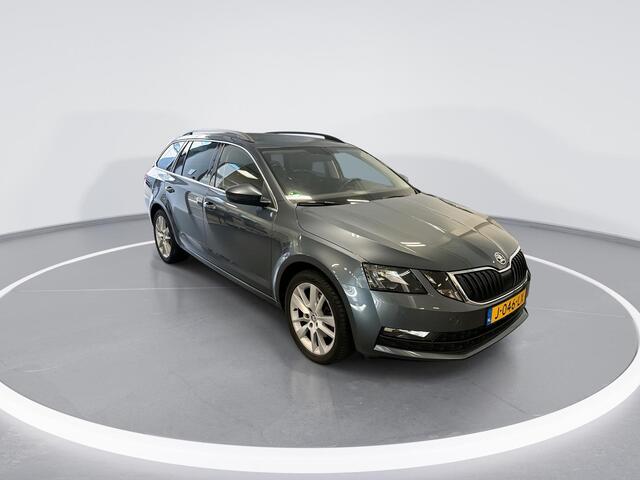 Skoda OCTAVIA Combi 1.5 TSI 150pk DSG Greentech Business Edition · Apple/Android Car Play · Navigatie · P-Sensoren · Cruise Control · Afneembare Trekhaak · 17'' Inch ·