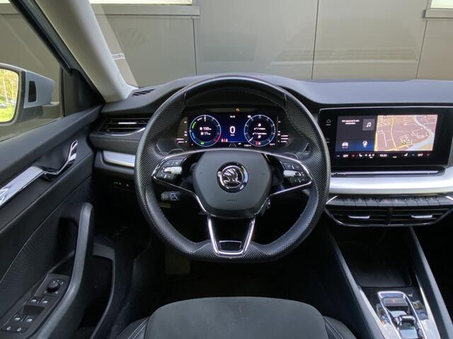 Skoda OCTAVIA 1.4TSIiV Style/Camera/Head up/Elek st/Stoelverw/Adapt cruise/Sfe