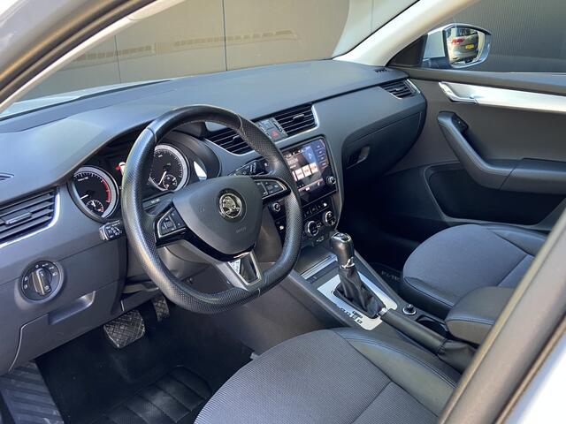 Skoda OCTAVIA 1.0 TSI 116PK Aut. Amb bns/Stoelverw/Half leer/Privacy glass/