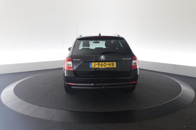Skoda OCTAVIA Combi 1.5 TSI Greentech Business Edition