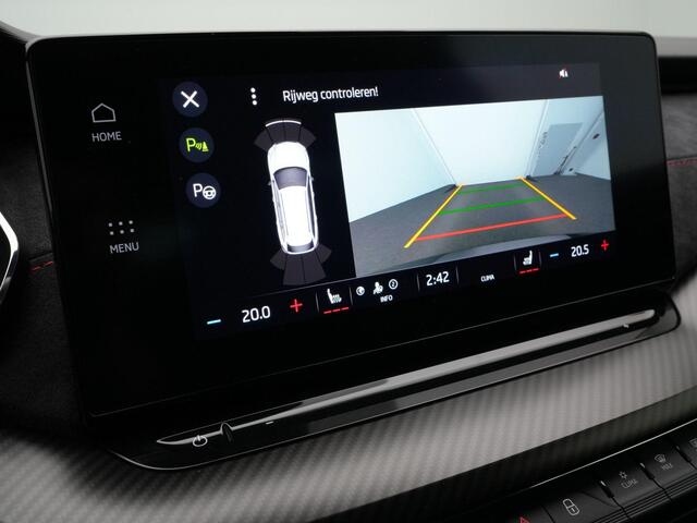 Skoda OCTAVIA Combi 1.4 TSI RS iV 245 pk DSG PHEV Business | Matrix LED koplampen | Adaptief onderstel (DCC) | Stoel-/achterbankverwarming | 19 inch