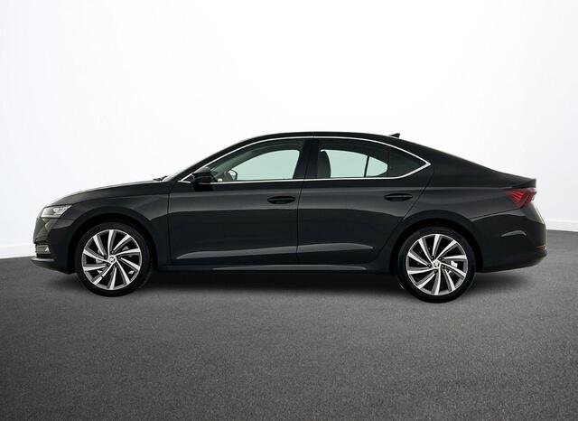 Skoda OCTAVIA 1.0 TSI Business Edition Navigatie Airco Cruise Control Lichtmetalen velgen