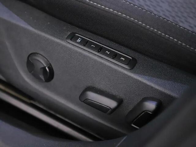 Skoda OCTAVIA Combi 1.0 TSI Business Edition Plus