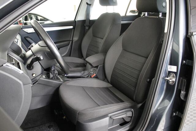 Skoda OCTAVIA Combi 1.0 TSI Greentech Business Edition Clima | Carplay | Bluetooth | Navi | Cruise.