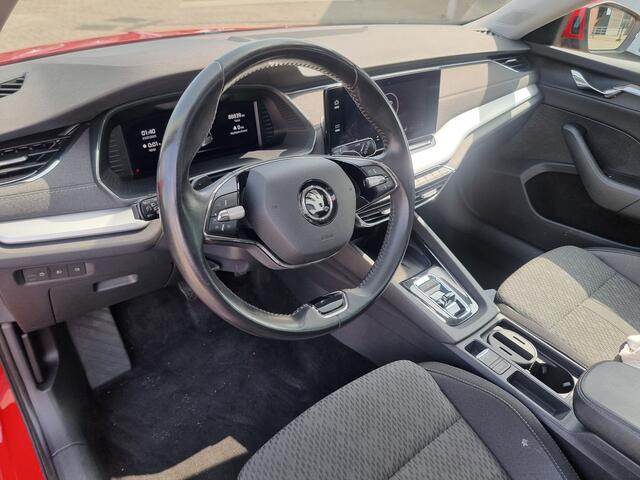 Skoda OCTAVIA Combi 1.4 TSI iV PHEV Business Edition Plus | Panorama | Virtual Cockpit | Navi | Apple carplay | Andriod Auto