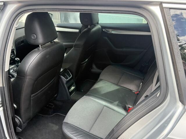 Skoda OCTAVIA Combi 1.0 TSI Greentech Ambition Business Bj 2018 Km 100.147 Navi,Clima,Pdc,Cruise