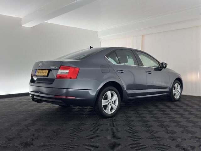 Skoda OCTAVIA 1.6 TDI Greentech Ambition Business *1/2LEATHER | NAVI-FULLMAP | HEATED-COMFORT-SEATS | ECC | PDC | CRUISE | 16''ALU | TOWBAR*