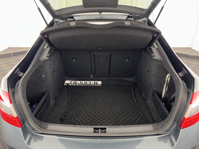 Skoda OCTAVIA 1.6 TDI Greentech Ambition Business *1/2LEATHER | NAVI-FULLMAP | HEATED-COMFORT-SEATS | ECC | PDC | CRUISE | 16''ALU | TOWBAR*