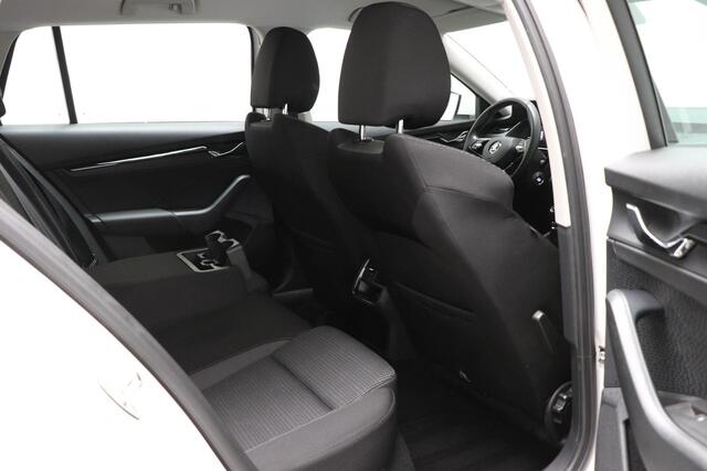 Skoda OCTAVIA Combi 1.0 TSI Business Edition | LED | SMARTLINK | DAB | TREKHAAK