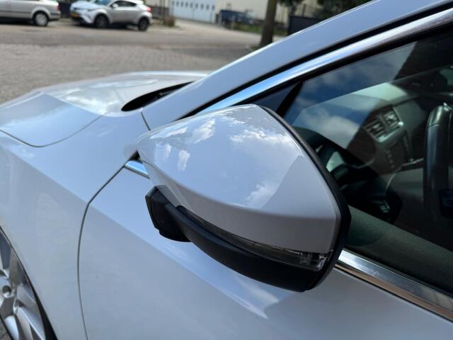 Skoda OCTAVIA Combi 1.2 TSI xenon camera keyless stoelverw.