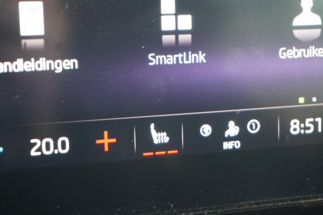 Skoda OCTAVIA Combi 1.0 e-TSI Automaat Edition Plus | TREKHAAK | STOEL/STUUR VERW. | LEDER/ ALCANTARA |