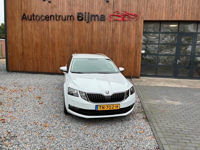 Skoda OCTAVIA 1.0 TSI Greentech Ambition Business