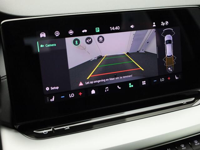 Skoda OCTAVIA Combi 1.5 TSI MHEV 110kW/150PK Selection · Trekhaak · Camera + Parkeersensoren · App connect · Garantie tot januari 2027