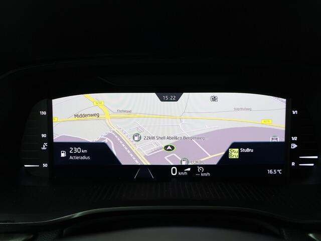 Skoda OCTAVIA Combi 1.0 TSI Business Edition | 110 PK | Panoramadak | Navigatiesysteem Columbus | Achteruitrijcamera |