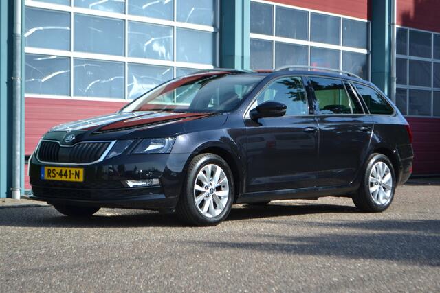 Skoda OCTAVIA Combi 1.0 TSI Greentech Ambition Business
