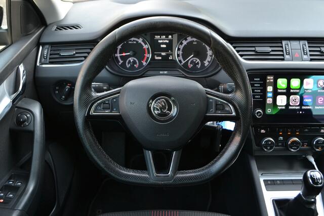 Skoda OCTAVIA Combi 1.0 TSI Greentech Ambition Business