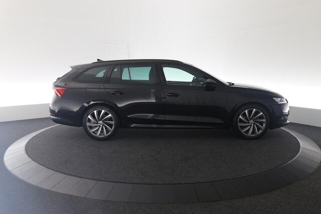 Skoda OCTAVIA Combi 1.0 e-TSI Sport Business | ACC | Stuur verwarming