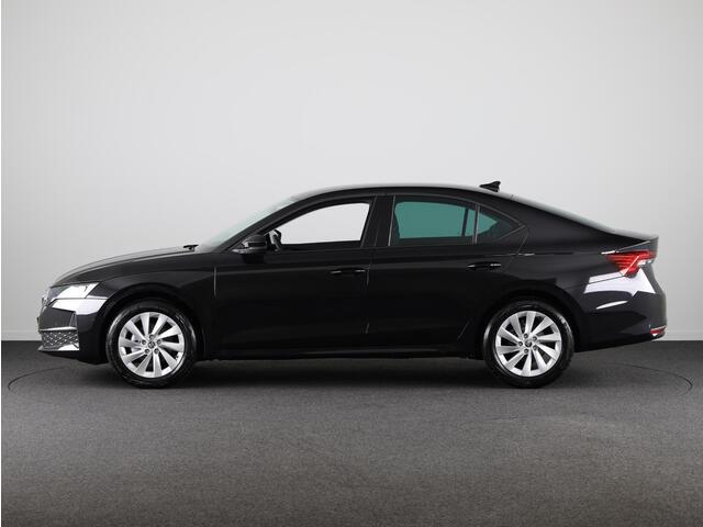 Skoda OCTAVIA Business Edition 1.5 TSI M-HEV 115pk DSG | Private lease vanaf 731,-- | Parkeercamera | 17 inch Lichtmetalen velgen | Verwarmbare voorstoelen | 13 inch display | Adaptieve Cruise Control