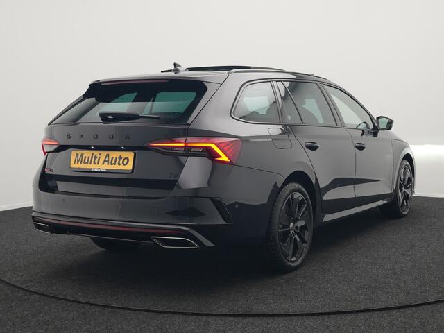 Skoda OCTAVIA 1.4 TSI RS iV Plug In Hybrid 245pk Dealer O.H. PHEV | Panodak | Head Up | Adaptive Cruise | Apple Carplay | Canton Audio | Crystal LED | RS Sportstoelen Verwarmd | Keyless | Front & Lane Assist | Sportstuur Verwarmd | Navigatie | DAB |