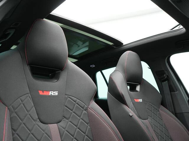 Skoda OCTAVIA 1.4 TSI RS iV Plug In Hybrid 245pk Dealer O.H. PHEV | Panodak | Head Up | Adaptive Cruise | Apple Carplay | Canton Audio | Crystal LED | RS Sportstoelen Verwarmd | Keyless | Front & Lane Assist | Sportstuur Verwarmd | Navigatie | DAB |