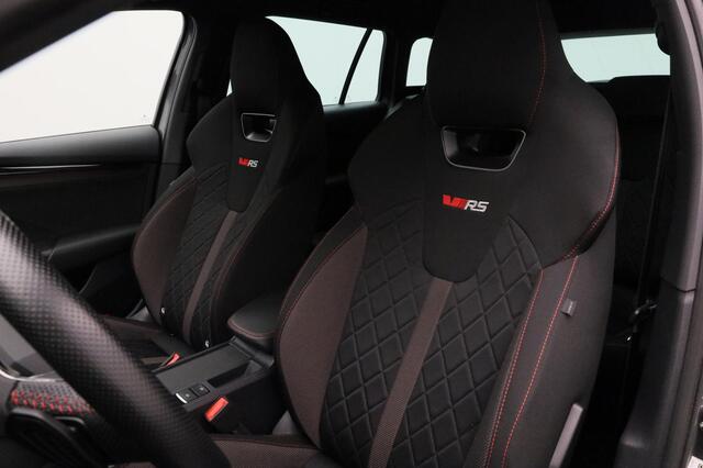 Skoda OCTAVIA Combi 1.4 TSI 245 pk DSG RS iV PHEV Business | Matrix LED | Adaptief onderstel | Achteruitrijcamera | Stoelverwarming