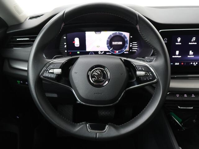 Skoda OCTAVIA Combi 1.5 e-TSI Business Edition | 150 PK | Automaat | Trekhaak | Navigatiesysteem Columbus | El. achterklep |