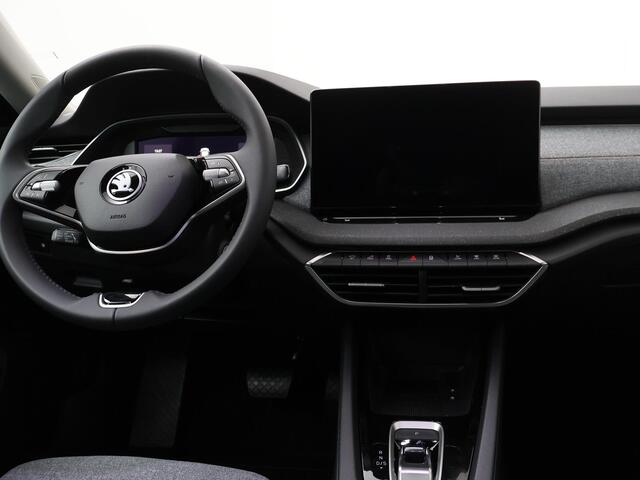 Skoda OCTAVIA Combi First Edition 1.5 TSI 115 pk DSG | Automaat | El. achterklep | Navigatie | 17'' Lichtmetalen velgen |