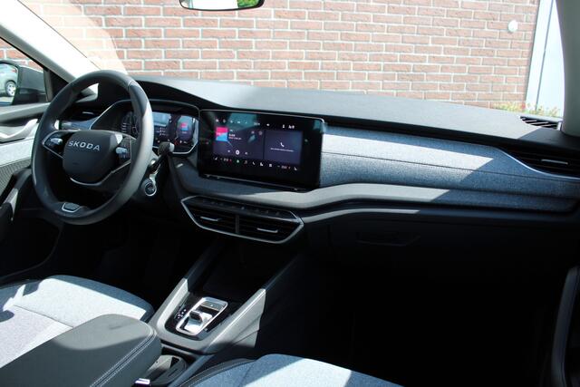 Skoda OCTAVIA Combi 1.5 TSI MHEV Business Edition |TREKHAAK|ACC|KEYLESS|LED-MATRIX|