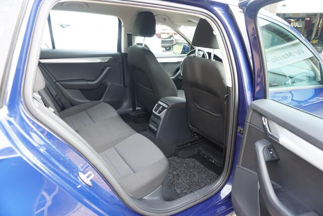 Skoda OCTAVIA 1.0 TSI Greentech Ambition Business TREKHAAK CLIMA NAVI