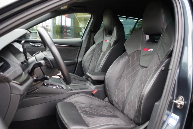 Skoda OCTAVIA Combi 1.4 TSI RS 245 PK iV PHEV BNS, LED, Keyless, Adap. Cruise Control, Carplay, Head-Up, Camera