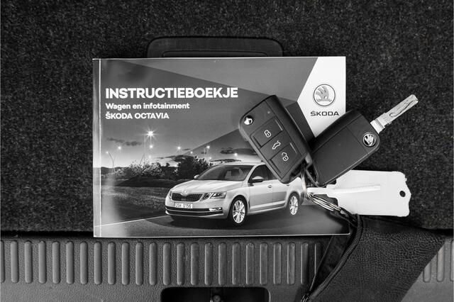 Skoda OCTAVIA Combi 1.5 TSI Sportline Leder Navi Virtual Cockpit 18"