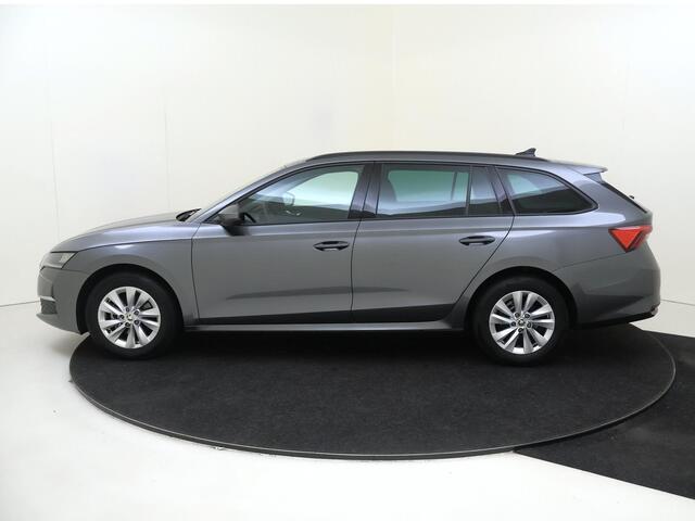 Skoda OCTAVIA Combi 1.5 TSI Selection