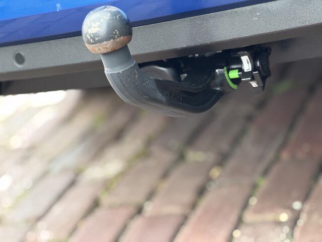 Skoda OCTAVIA Combi 1.0 TSI Greentech Business Edition | Trekhaak | Cruise | Apple CarPlay