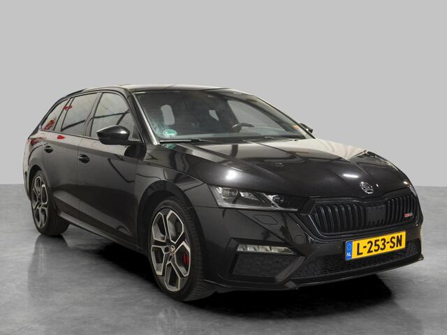 Skoda OCTAVIA Combi 2.0 TSI RS 245 Business | Pano | Trekhaak