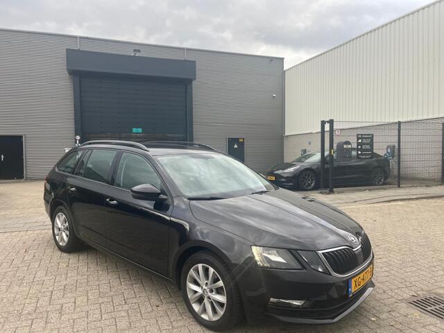 Skoda OCTAVIA 1.6 TDI Navigatie|Carplay Euro6 2018