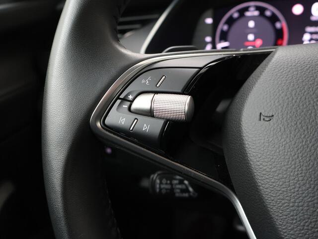 Skoda OCTAVIA Combi 1.5 TSI MHEV Business Edition | 115 PK | Automaat | Multifunctioneel stuurwiel | Adaptive Cruisecontrol | Achteruitrij camera |