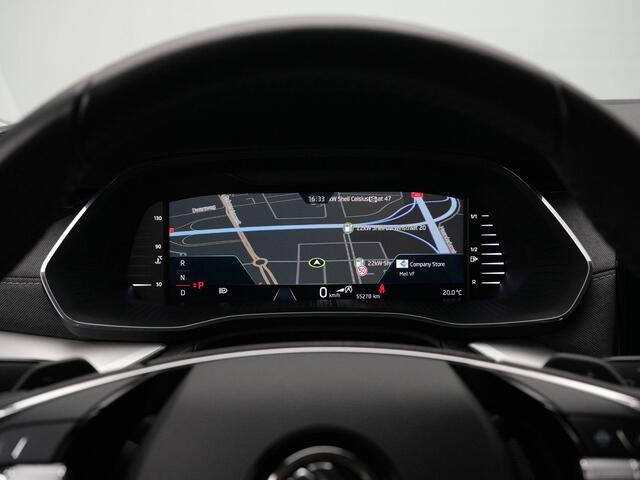 Skoda OCTAVIA Combi 1.5 e-TSI 150 pk DSG Business Edition Plus | Trekhaak | Stoelverwarming | Navigatie | Parkeersensoren voor/achter |