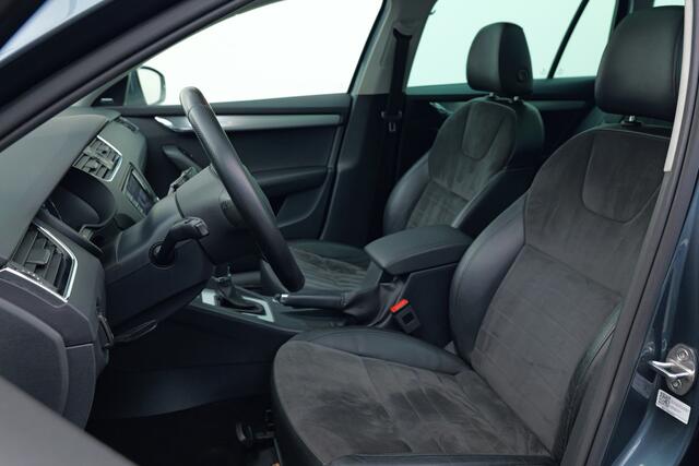 Skoda OCTAVIA Combi 1.4 TSI Greentech Style Business | Automaat | Pano | Leer