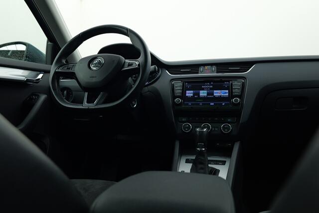 Skoda OCTAVIA Combi 1.4 TSI Greentech Style Business | Automaat | Pano | Leer