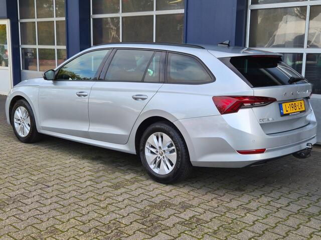 Skoda OCTAVIA Octavia Combi,1.5 e-TSI Business Edition, Trekhaak, 1500KG, Camer, stoel verwarming, VC, Automaat