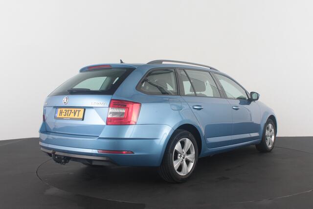 Skoda OCTAVIA Combi 1.0 TSI Greentech Ambition > Automaat/trekhaak/cruise control...
