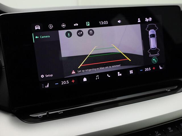 Skoda OCTAVIA Combi 1.5TSI/150PK MHEV Selection DSG · Trekhaak · Camera · Apple/Android Car Play · Achterbank verwarmd · Keyless · Garantie tot januari 2027