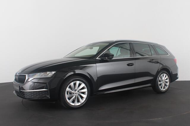 Skoda OCTAVIA Combi 1.5 TSI MHEV Business Edition Plus Trekhaak/Camera/Adapt. Cruise...