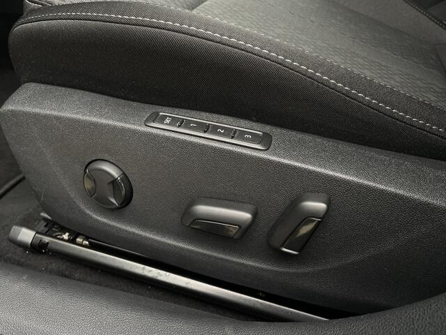 Skoda OCTAVIA Combi 1.5 e-TSI Business Edition | Elek. Trekhaak | Virtual Cockpit | Carplay | LED | Navi