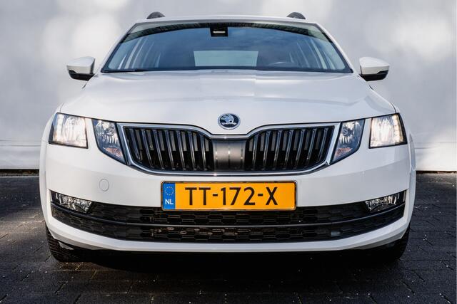 Skoda OCTAVIA Combi 1.0 TSI Aut.7 Ambition Business Trekhaak/ Full map navigatie/ Cruise control/ Pdc/ Carplay