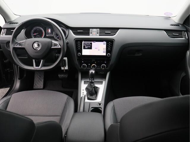 Skoda OCTAVIA Combi 1.5 TSI Greentech Business Edition/ automtaat/ trekhaak!