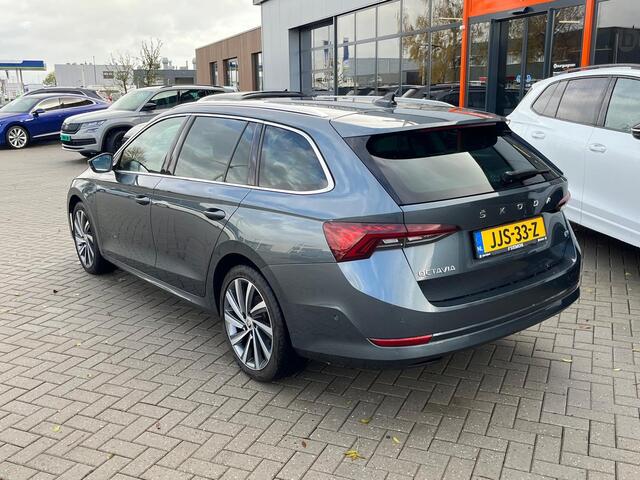 Skoda OCTAVIA Combi 1.4 TSi iV 204 Pk Automaat PHEV Business Edition+ | LED Matrix | Head-Up | Navi | Camera | Climate 3-Zone | Stoelverwarming | 18 Inch | 60.525 Km!!