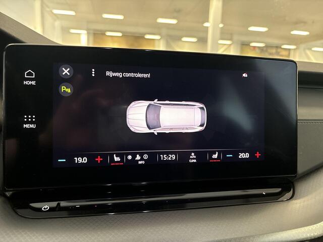 Skoda OCTAVIA Combi 1.0 TSI 110pk Business Edition · Apple/Android Car Play · Navigatie · Elek. Achterklep · P-Sensoren · Cruise Control · 16'' Inch · Garantie t/m 25-09-2027 of 100.000km