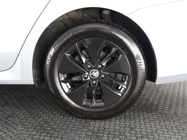 Skoda OCTAVIA Combi 1.0 TSI BUSINESS BLACKLINE GARANTIE TOT 7-2034* NAVI. PDC V+A. CLIMA.CRUISE