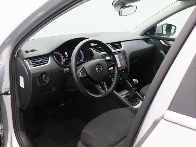 Skoda OCTAVIA Combi 1.0 TSI Greentech Business Edition Plus/ zeer mooi!